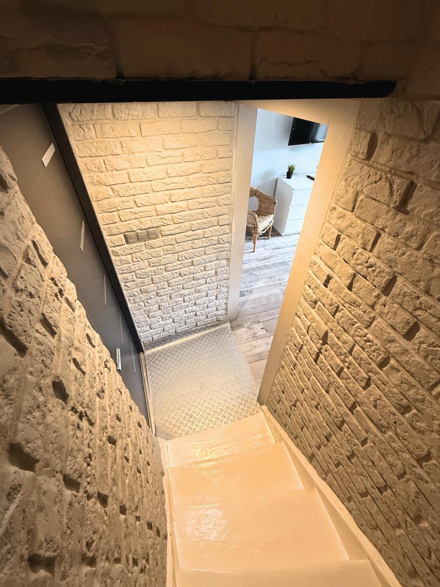 Apartament Z Widokiem Na Pomnik Kopernika - Rynek Staromiejski Stary Toruń Exterior foto