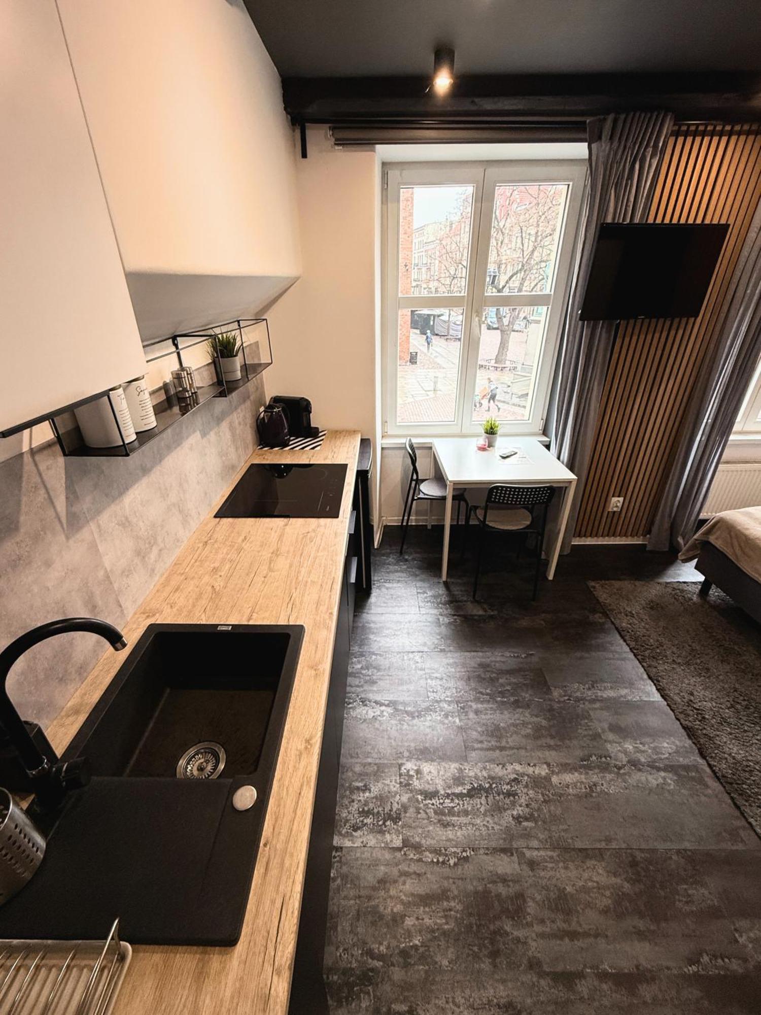 Apartament Z Widokiem Na Pomnik Kopernika - Rynek Staromiejski Stary Toruń Exterior foto