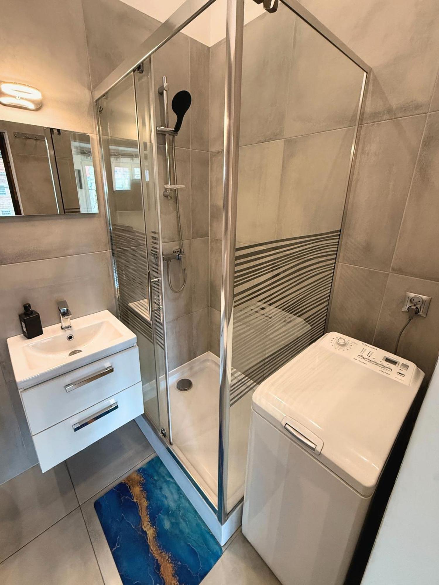 Apartament Z Widokiem Na Pomnik Kopernika - Rynek Staromiejski Stary Toruń Exterior foto