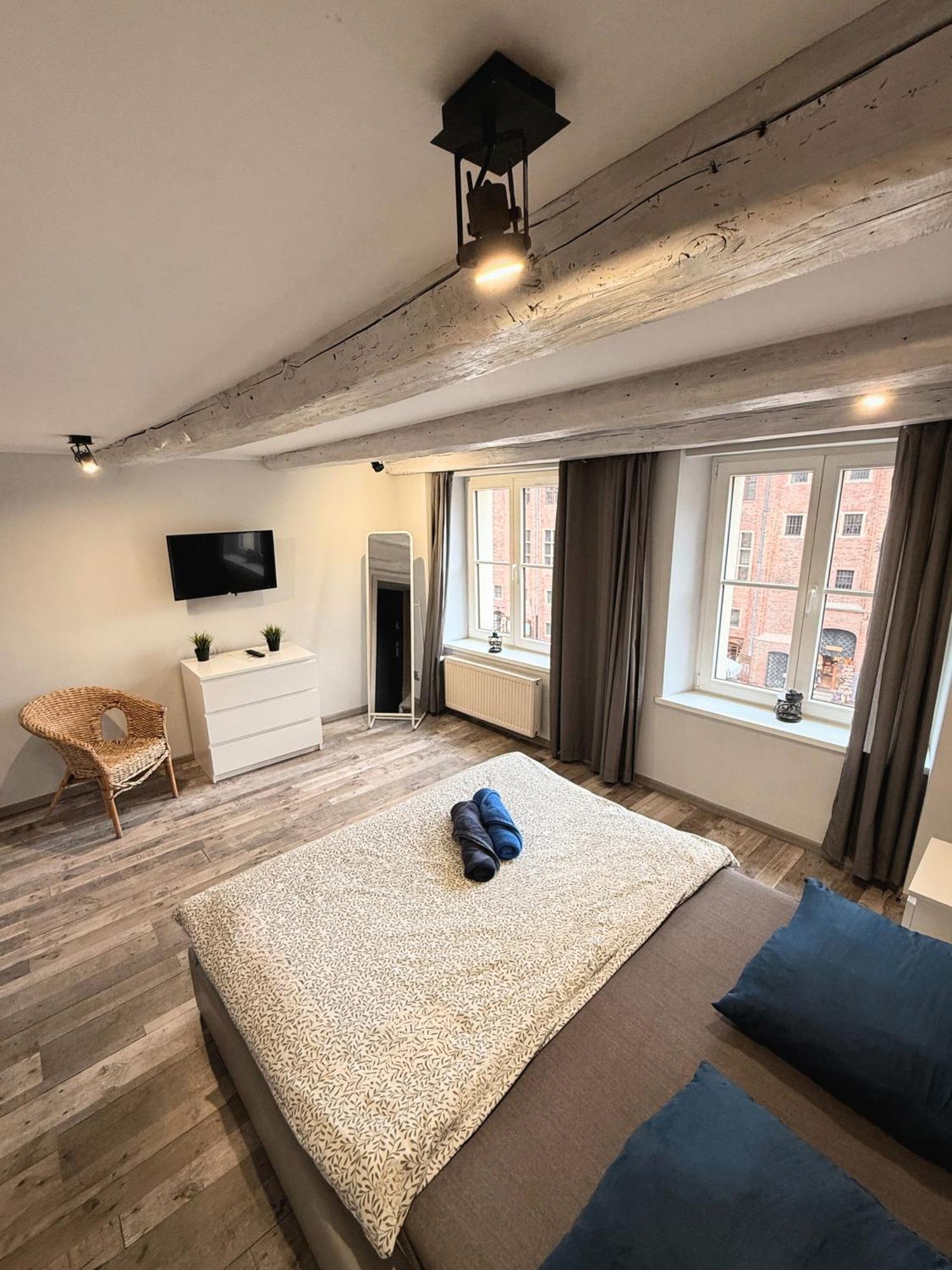 Apartament Z Widokiem Na Pomnik Kopernika - Rynek Staromiejski Stary Toruń Exterior foto