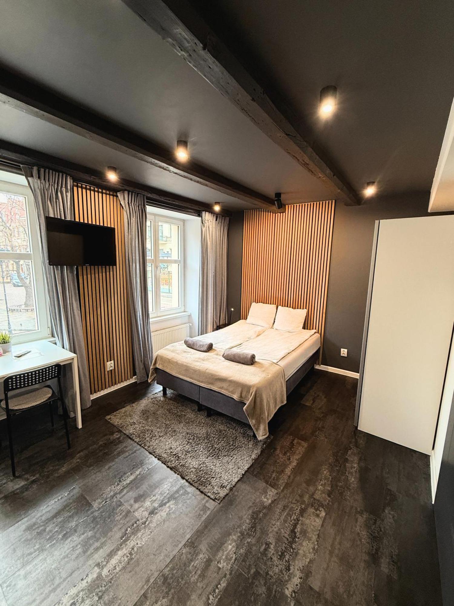 Apartament Z Widokiem Na Pomnik Kopernika - Rynek Staromiejski Stary Toruń Exterior foto